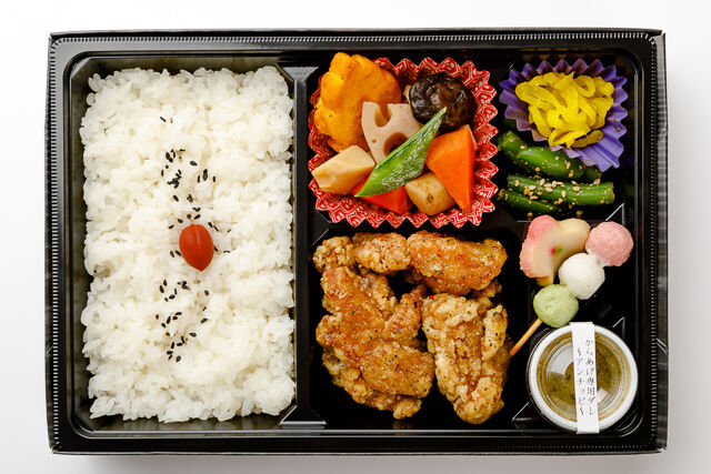 アンチョビガーリックからあげ弁当